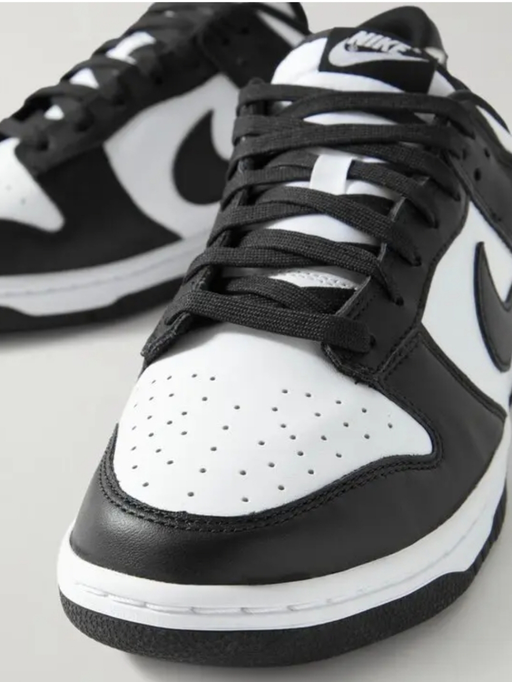 Nike Dunk Low Retro Leather Sneakers Womens Black & White Pandas Size 9.5
